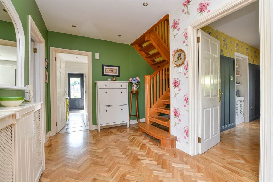 83 Downpatrick Road
