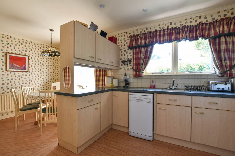 4- 6 Strangford Road
