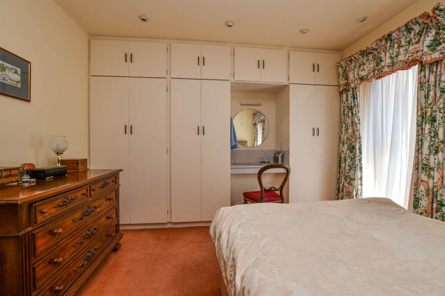 4- 6 Strangford Road