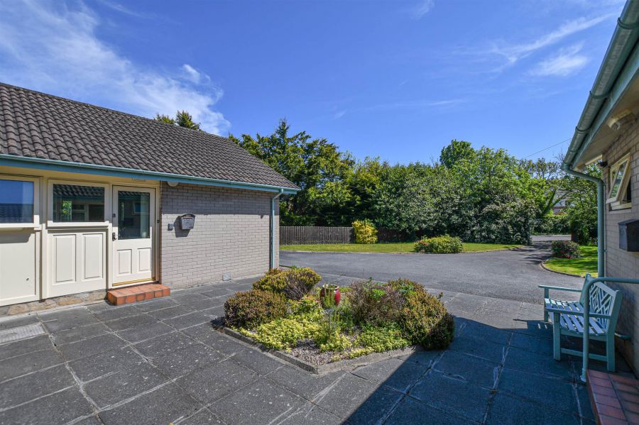 4- 6 Strangford Road