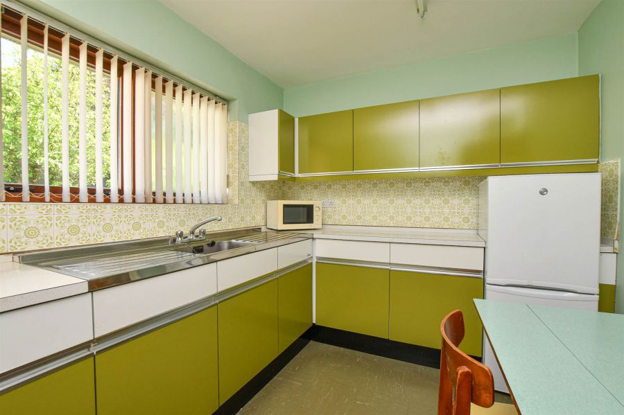 4- 6 Strangford Road