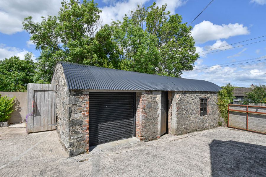 67 Carsonstown Road