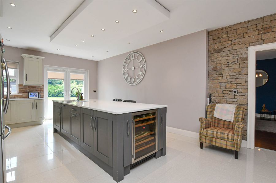 63 Strangford Road