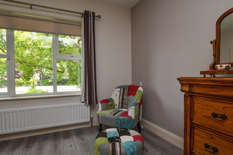 63 Strangford Road
