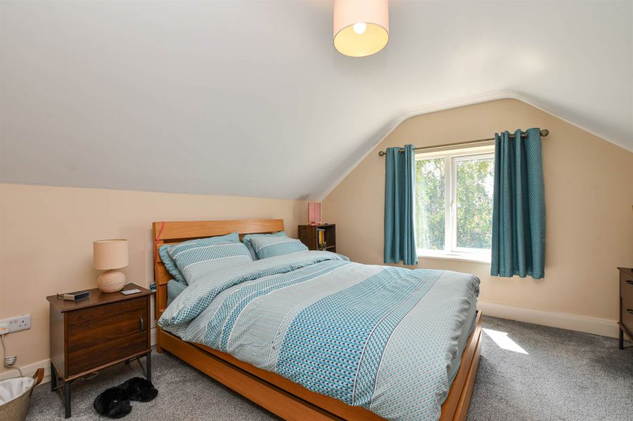 63 Strangford Road