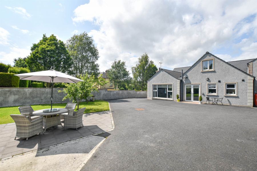63 Strangford Road