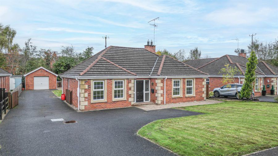 15 Meadow View
