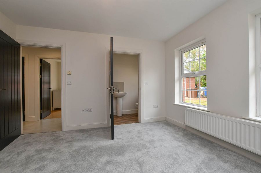 15 Meadow View