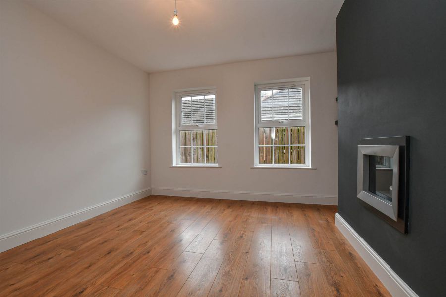 15 Meadow View
