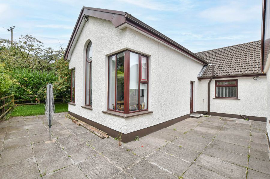 49 Saul Road