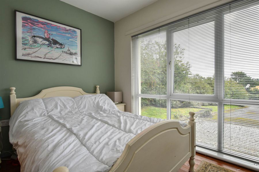 80 Ballyhornan Road