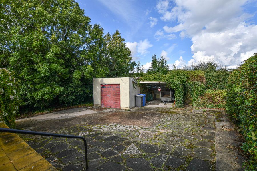 80 Ballyhornan Road
