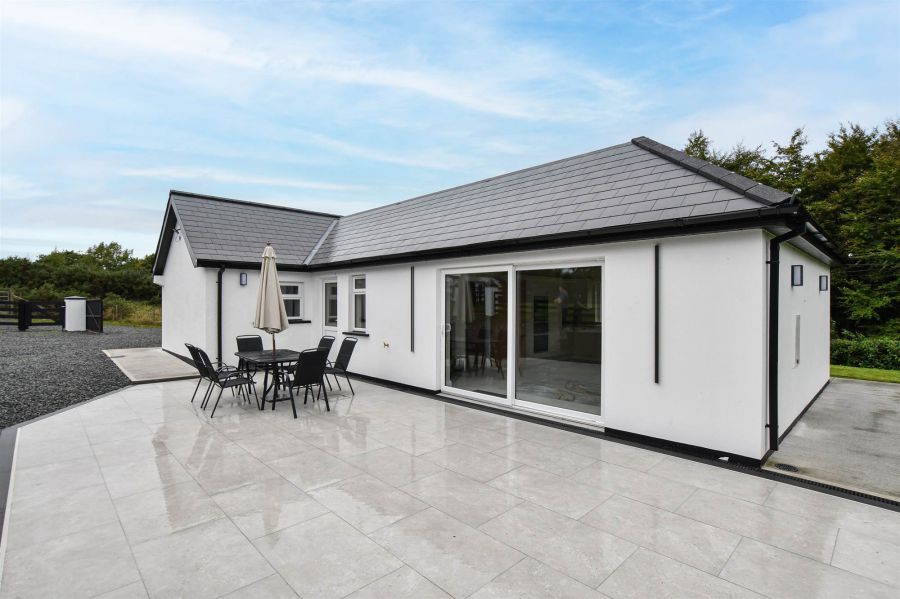 58 Crawfordstown Road