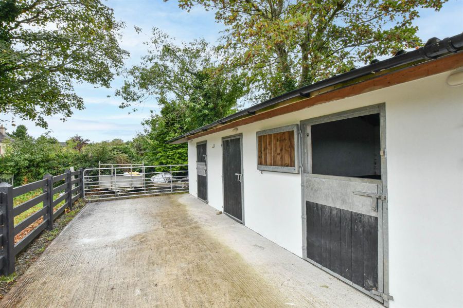 58 Crawfordstown Road
