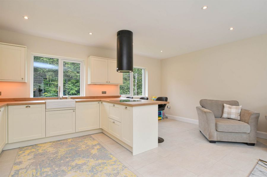 58 Crawfordstown Road
