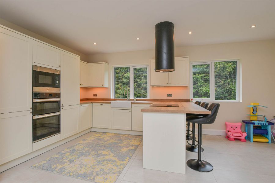 58 Crawfordstown Road