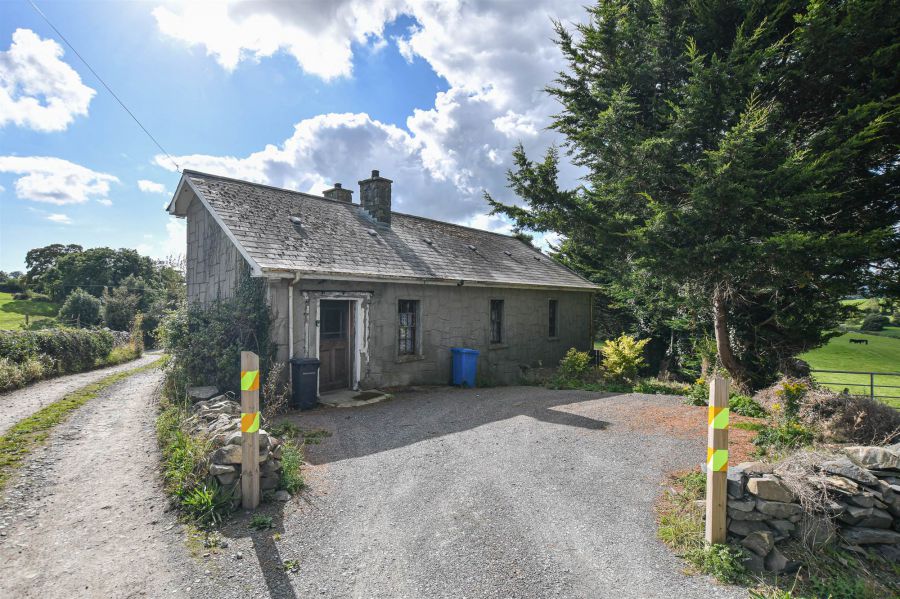 1 Sufficial Lane, Annacloy, Downpatrick, BT30 9AR