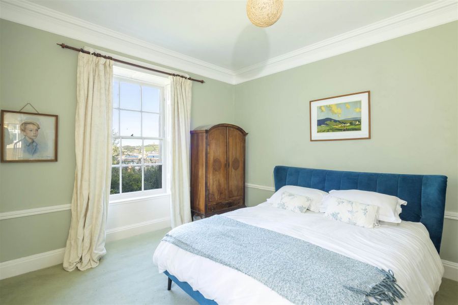 Strangford House , 39A Castle Street