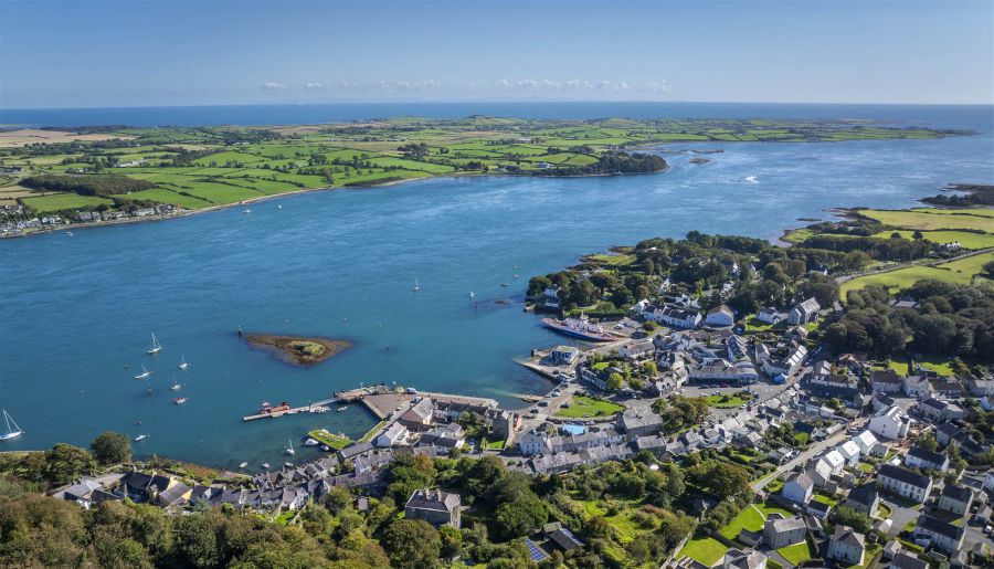 Strangford House , 39A Castle Street