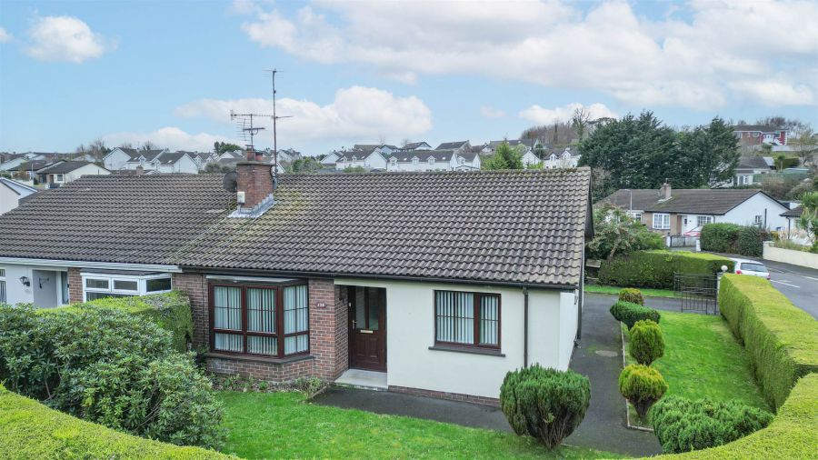 138 Bishops Brae Avenue, Downpatrick, BT30 6TQ