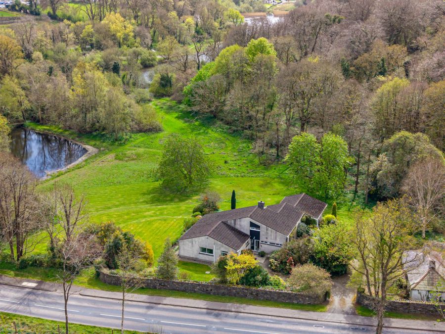 Portulla, 2 Finnebrogue Road