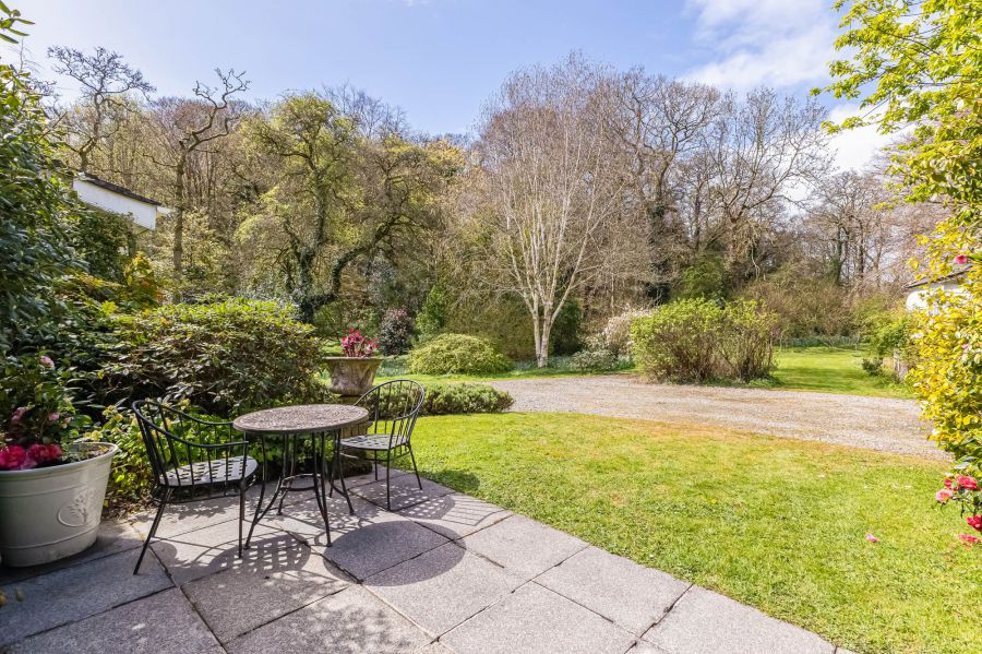 Portulla, 2 Finnebrogue Road