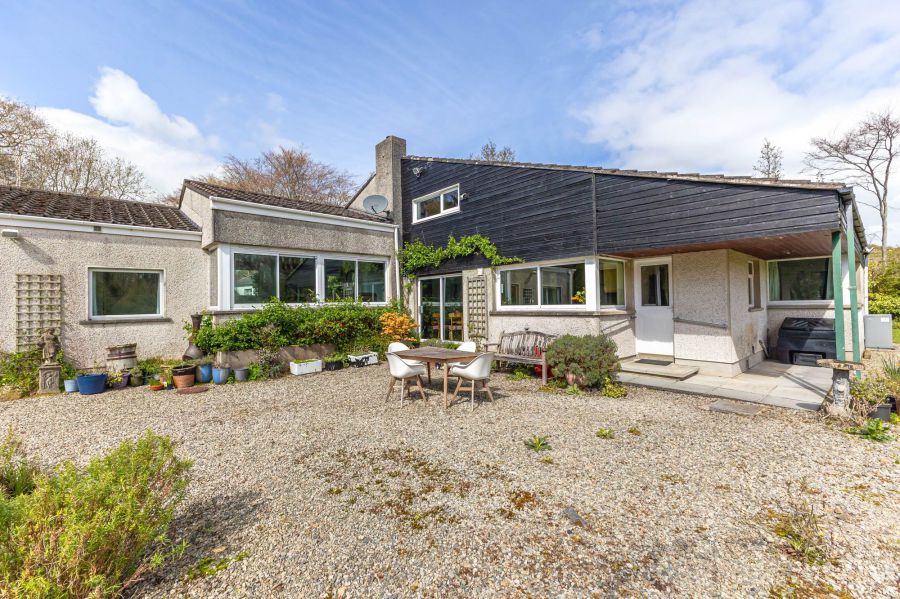 Portulla, 2 Finnebrogue Road