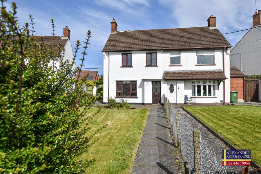 7 Andrews Park, Lisburn, BT27 5BN