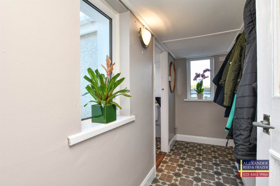 7 Lismore Road