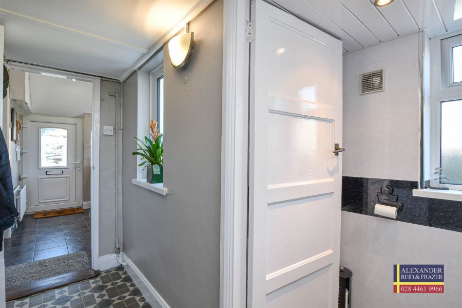 7 Lismore Road