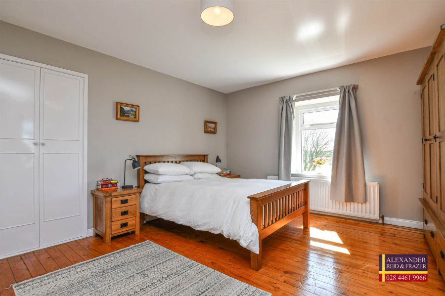 7 Lismore Road