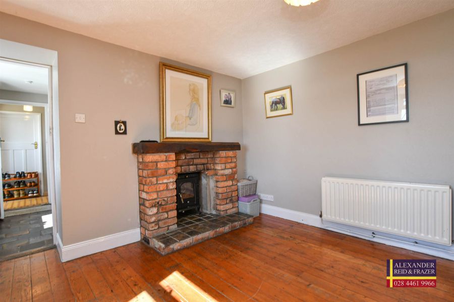 7 Lismore Road