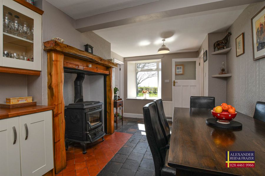 7 Lismore Road