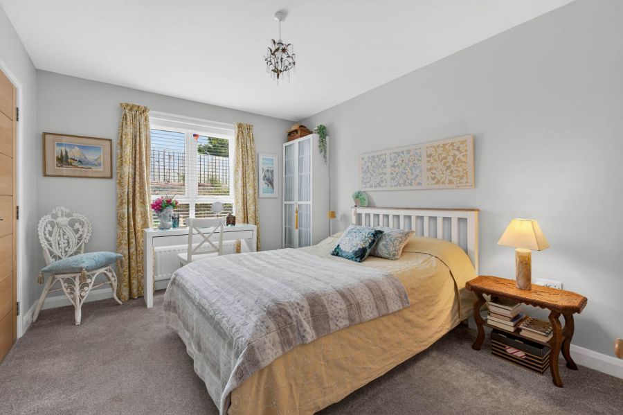36 Saul Acre View
