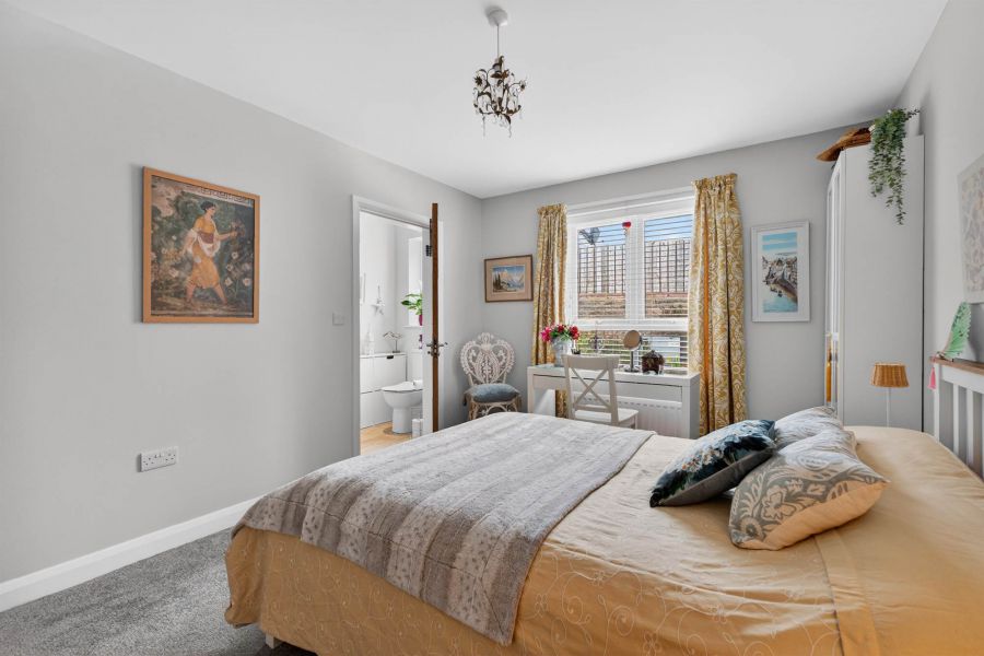 36 Saul Acre View