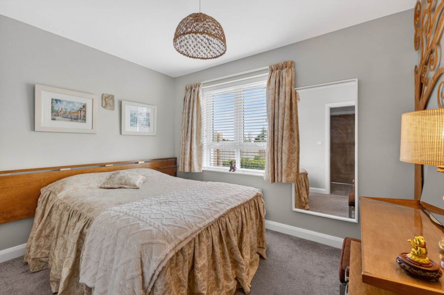 36 Saul Acre View