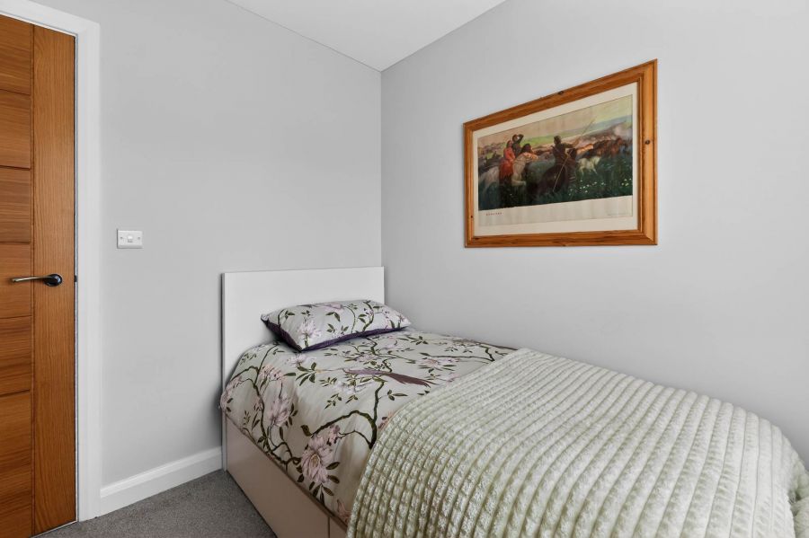 36 Saul Acre View