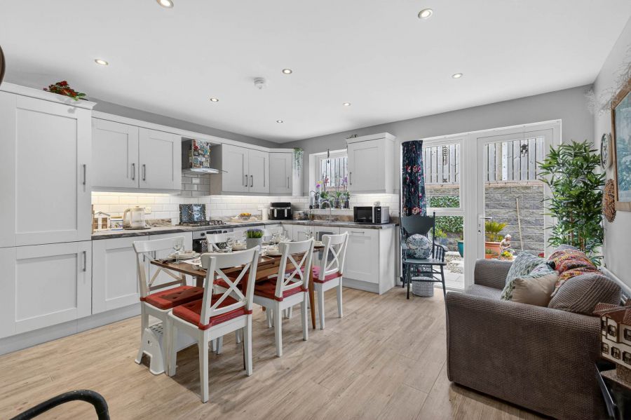36 Saul Acre View