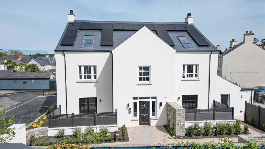 Ceol Na Mara, 3 St John's Lane