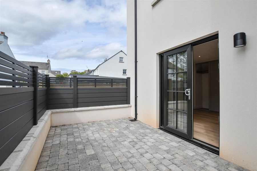 Ceol Na Mara, 3 St John's Lane