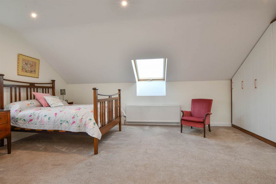 51 Crossgar Road