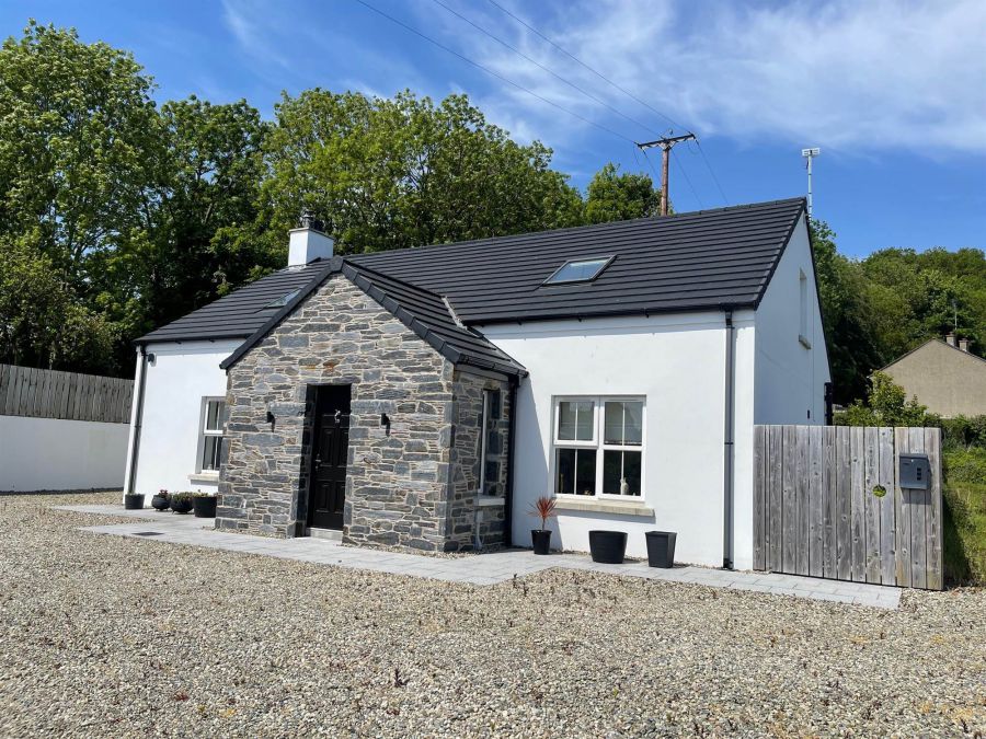 51 Crossgar Road