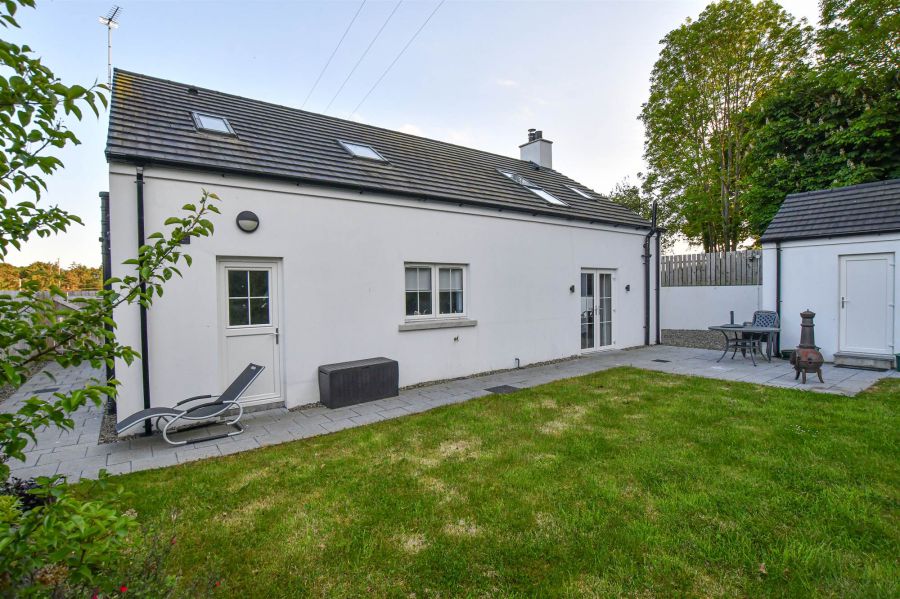 51 Crossgar Road