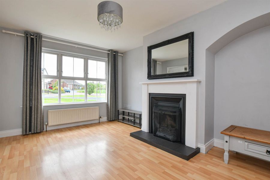 15 Demesne Avenue