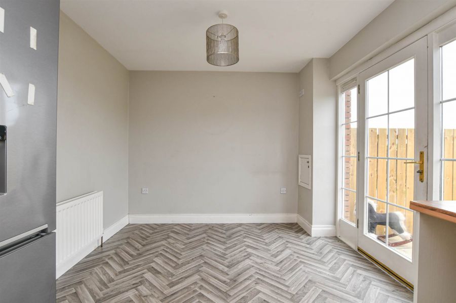 15 Demesne Avenue