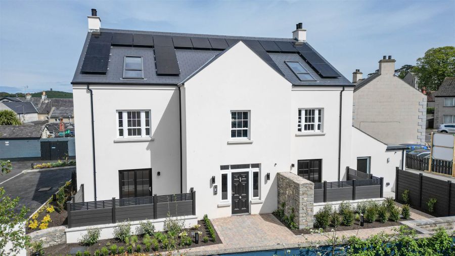 Ceol Na Mara, 4 St John's Lane