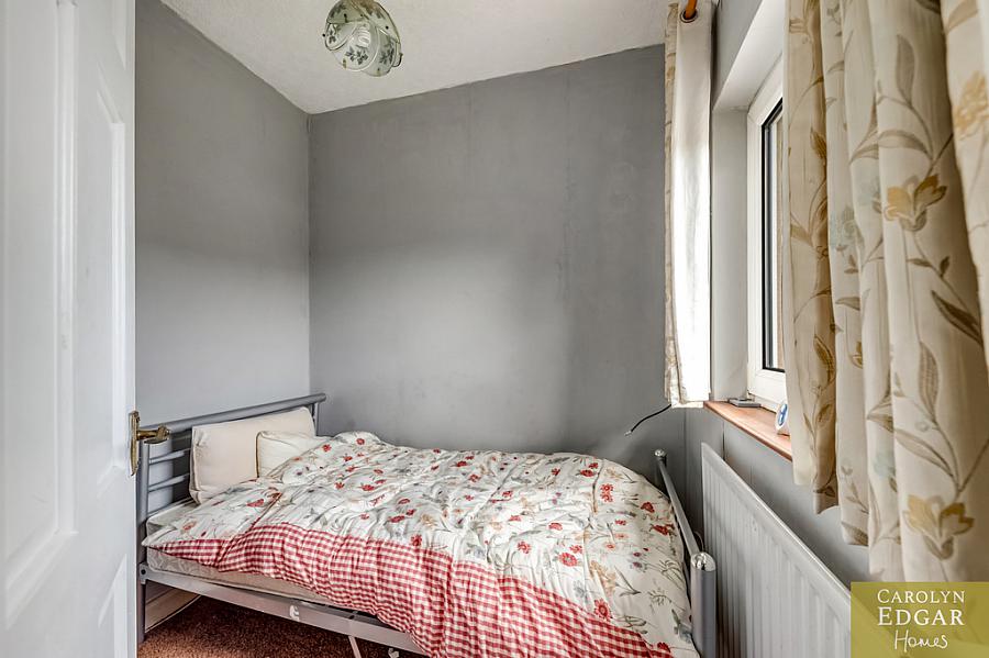 24 Ardenlee Gardens