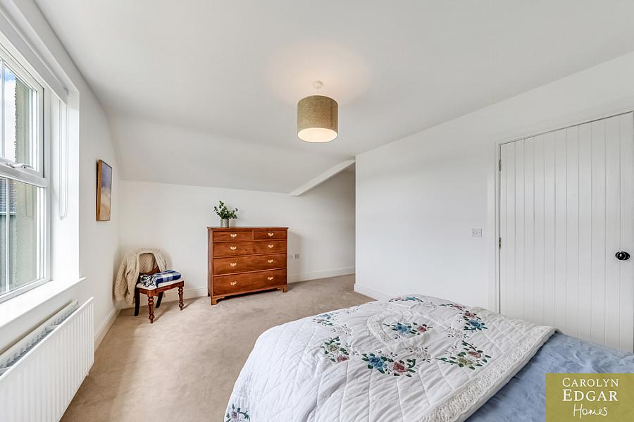 50 Leitrim Road
