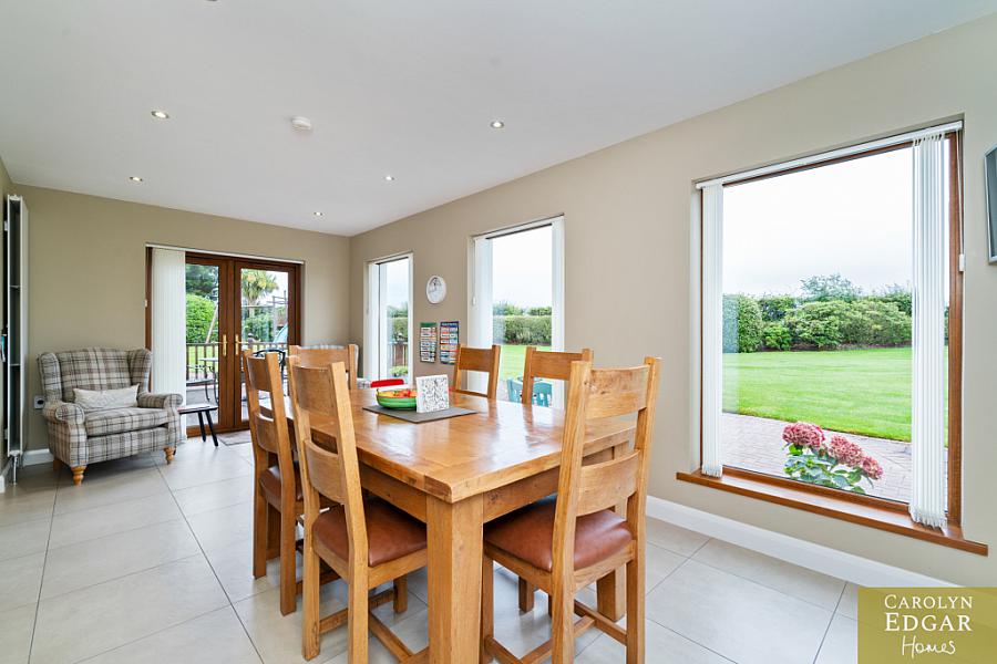 Ballynester Lodge, 2 Cottage Hill