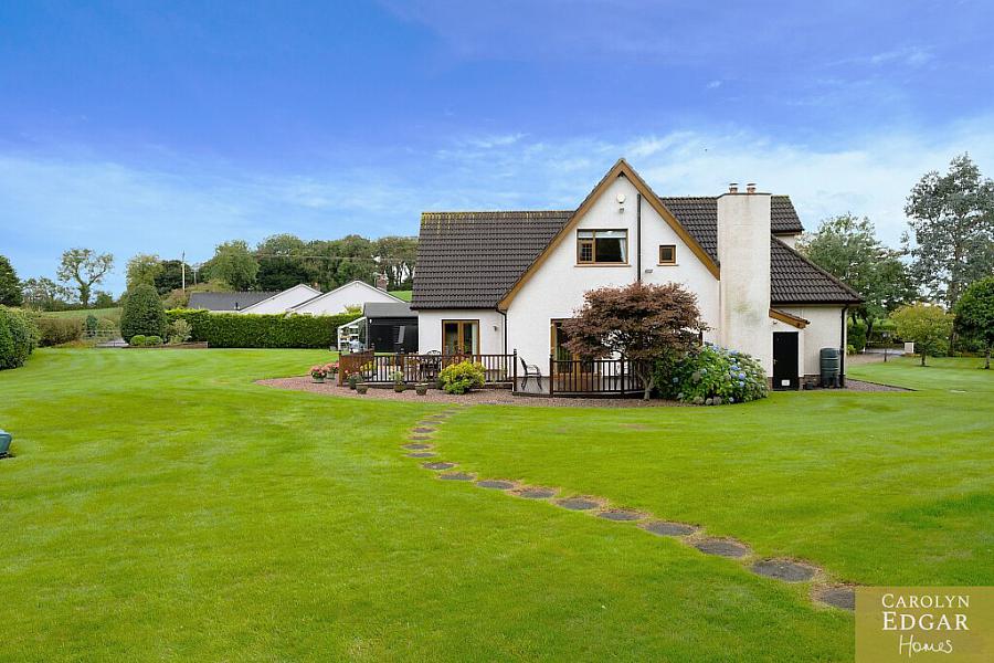 Ballynester Lodge, 2 Cottage Hill